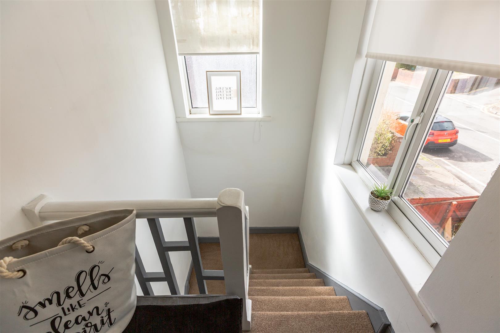 Vicarage Road, Morriston, Swansea, SA6 6DJ